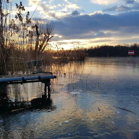 Gemuetliche Idylle Am Seddinsee Gosen Exterior foto